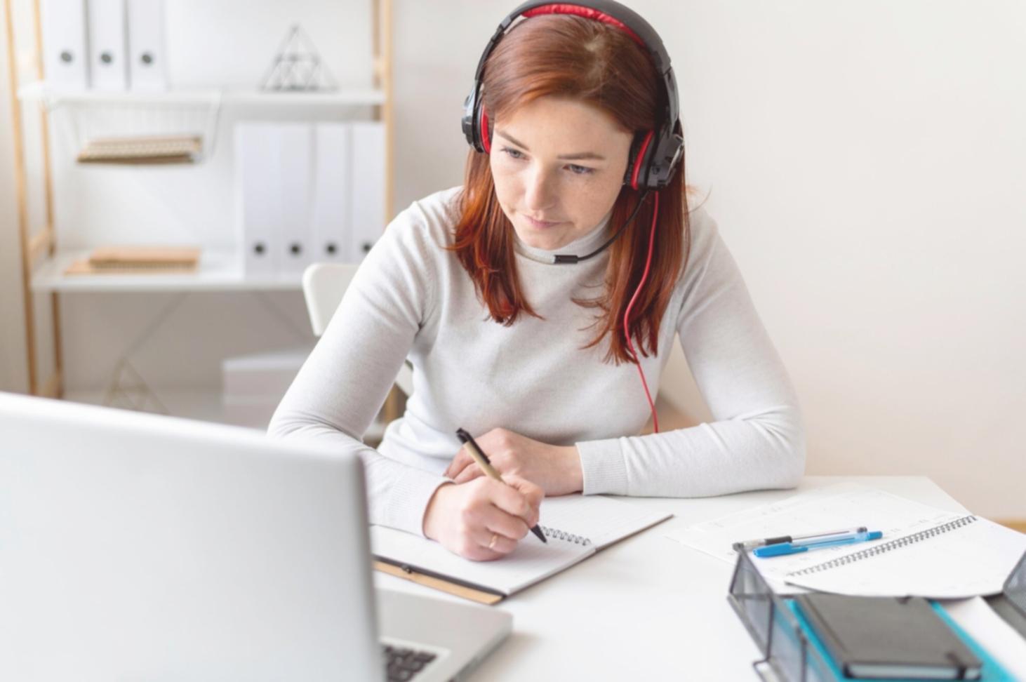 Environnement d'apprentissage moderne pour la formation en analyse financière