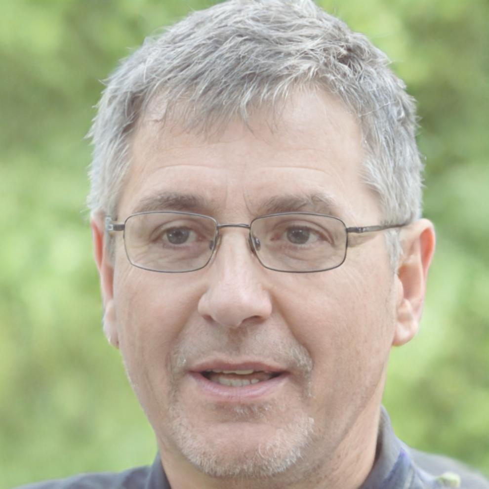 Portrait de Marc Dubois, Directeur des Analyses Financières